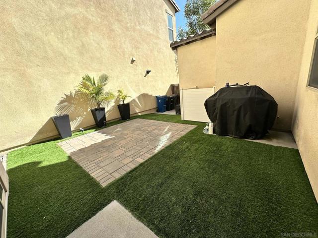 1958 Paseo Lugo, Chula Vista CA: https://media.crmls.org/mediaz/58298966-da51-423e-a26a-ba5792015116.jpg
