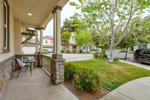 582 Cottage Park Drive, Hayward CA: https://media.crmls.org/mediaz/5829cf29-d058-4ef6-8b97-cecc9935170b.jpg