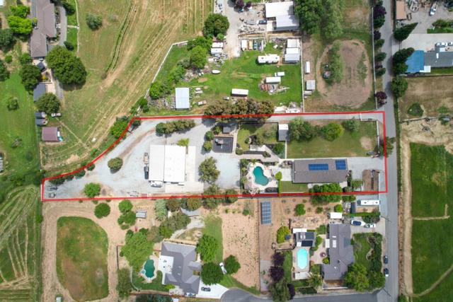 2017 Gypsy Avenue, San Martin CA: https://media.crmls.org/mediaz/582aafde-2283-4d98-99f7-13fda7f8baf9.jpg