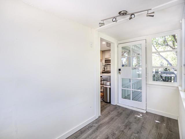 507 Market Street, Santa Cruz CA: https://media.crmls.org/mediaz/582acf18-8e0c-45f6-adae-150e9c7779f1.jpg