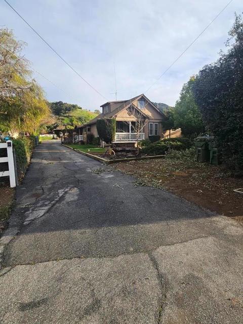 940 Llagas Road, Morgan Hill CA: https://media.crmls.org/mediaz/582b1818-c1f8-4f2f-9c87-0579235e98dd.jpg