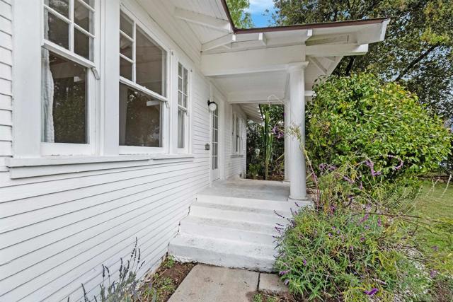 1135 Summit Ave, Pasadena, California 91103, ,Multi-Family,For Sale,Summit Ave,250021642SD