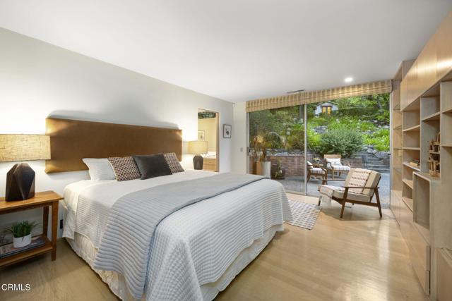635 Rockwood Road, Pasadena CA: https://media.crmls.org/mediaz/582b3875-7177-4e7d-8f79-4c030c8fb46f.jpg