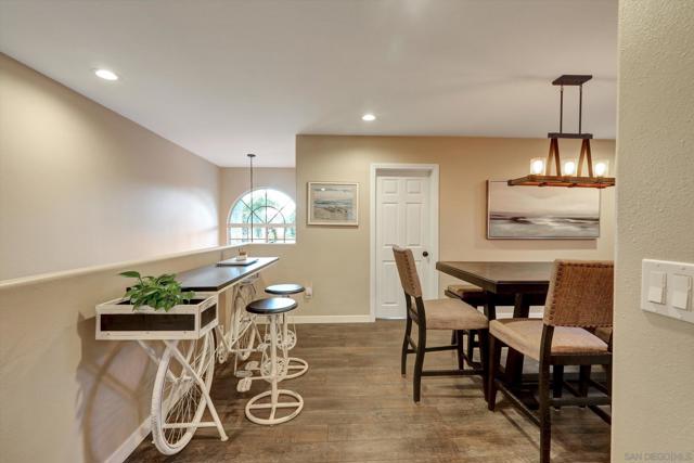 2002 Mendocino Blvd, San Diego CA: https://media.crmls.org/mediaz/582ba086-66f5-4a58-8e3b-426fc3d9f539.jpg