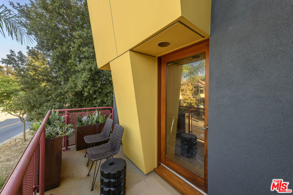 12236 LAUREL TERRACE DriveStudio City img 45