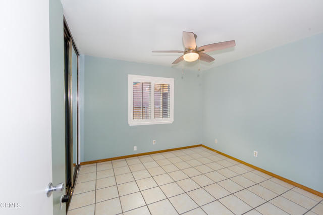 13716 Herrick Avenue, Sylmar CA: https://media.crmls.org/mediaz/582c0ec3-4fae-4c02-a6e7-6842d1e17bcf.jpg