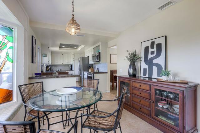 Detail Gallery Image 23 of 68 For 28242 Glenmeade Way, Escondido,  CA 92026 - 4 Beds | 3/1 Baths