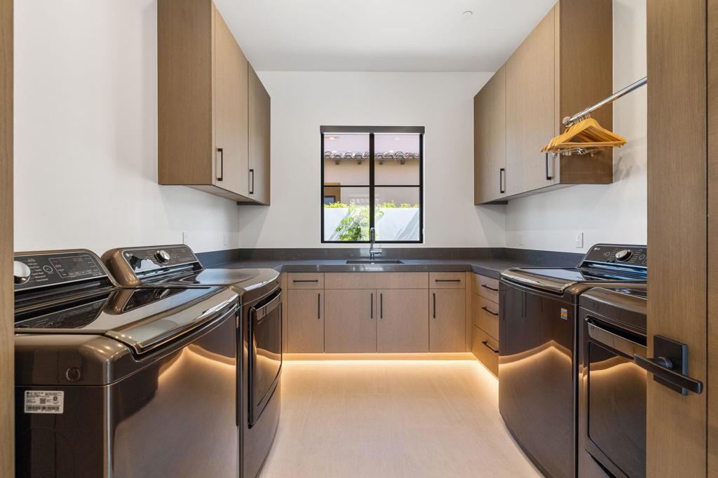 MLS #219129551DA image #8