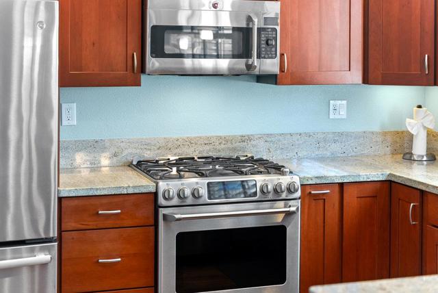 1720 Ocean Street, Santa Cruz CA: https://media.crmls.org/mediaz/582de01d-611a-420d-a710-94149c47684c.jpg