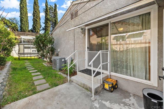 Detail Gallery Image 42 of 45 For 6849 Ballinger Ave, San Diego,  CA 92119 - 3 Beds | 2 Baths