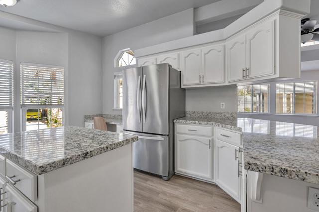 600 E Weddell Drive, Sunnyvale CA: https://media.crmls.org/mediaz/582edf53-a2fa-494b-b039-a0c5f9df25ec.jpg