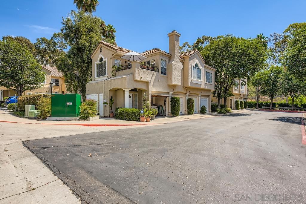 11086 Portobelo Dr