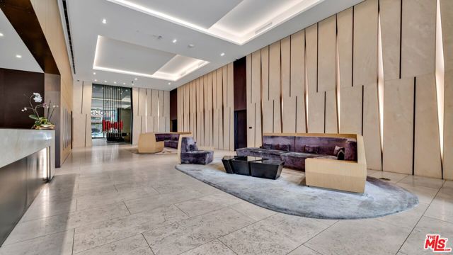 889 Francisco Street, Los Angeles CA: https://media.crmls.org/mediaz/5830dd9a-1049-425f-9e16-d185819a32dc.jpg