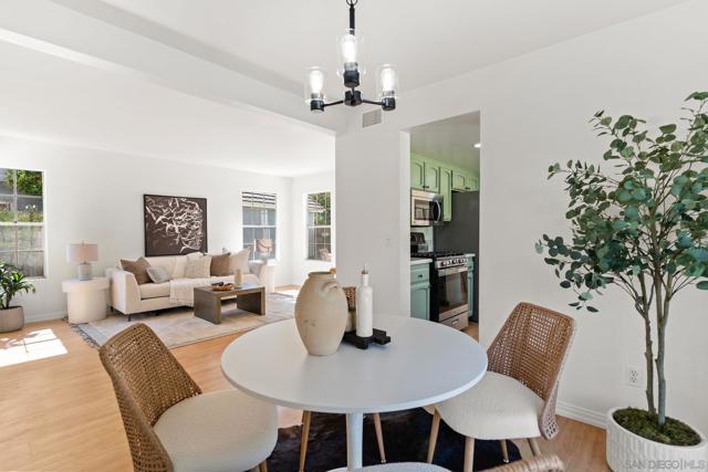 10598 Rancho Carmel Dr, San Diego CA: https://media.crmls.org/mediaz/5831221e-53fc-4cd0-ba7f-921ef9eaf475.jpg