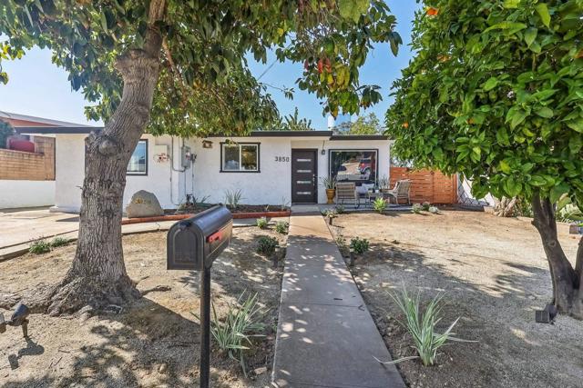 3850 Demus St, San Diego CA: https://media.crmls.org/mediaz/58317ba1-0e1e-4f31-8811-f6dd010340b7.jpg