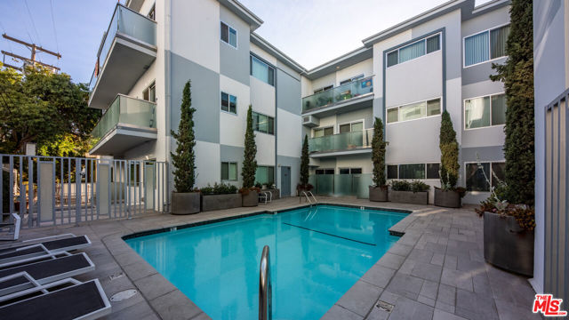 1818 Thayer Avenue, Los Angeles CA: https://media.crmls.org/mediaz/5831d3c0-75b2-4e5b-ac65-b4461596b81a.jpg