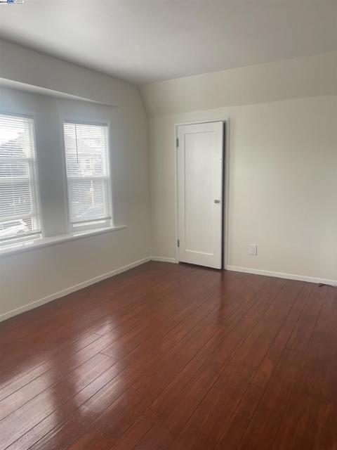 Image 31 of 44 For 1838 5th Ave