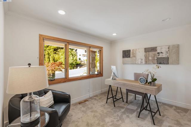 324 Merrilee Place, Danville CA: https://media.crmls.org/mediaz/58331b99-5c7f-4dea-8367-0a96d3f8ecc0.jpg
