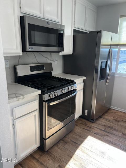 Detail Gallery Image 8 of 20 For 4510 Antigua Way, Oxnard,  CA 93035 - 2 Beds | 2 Baths