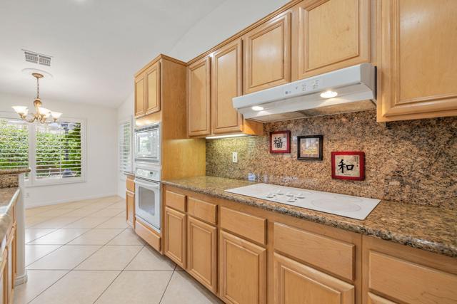 Image 8 of 49 For 79940 Hancock Court