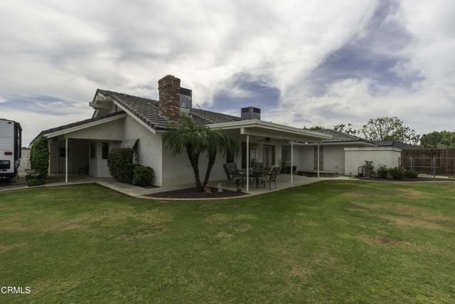 Detail Gallery Image 5 of 35 For 7608 Darrin Ave, Bakersfield,  CA 93308 - 3 Beds | 2 Baths