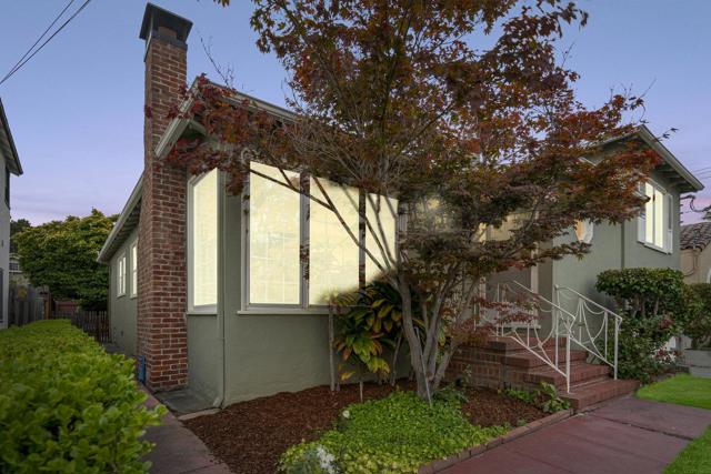 706 S Humboldt Street, San Mateo CA: https://media.crmls.org/mediaz/58368680-04f2-46bb-b2d2-078ee0dba5f9.jpg