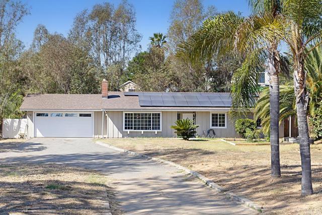 Detail Gallery Image 1 of 1 For 1105 S Stage Coach Lane, Fallbrook,  CA 92028 - 3 Beds | 2 Baths