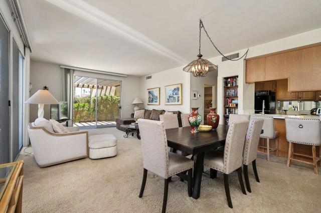 78125 Cabrillo Lane, Indian Wells CA: https://media.crmls.org/mediaz/5838f567-a37e-4336-a582-3beb69c20916.jpg