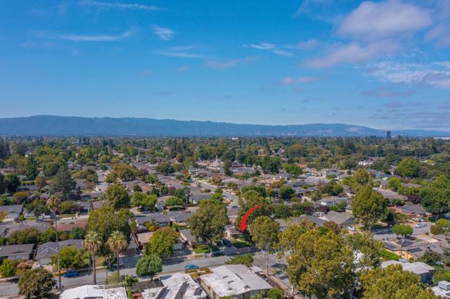 2425 Briarwood Drive, San Jose CA: https://media.crmls.org/mediaz/58397f83-8138-4c89-b90f-3364d3f3b442.jpg