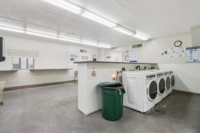 4205 Golden Oaks Lane, Monterey CA: https://media.crmls.org/mediaz/58398e61-fc9d-48ef-995c-9919c63fd890.jpg