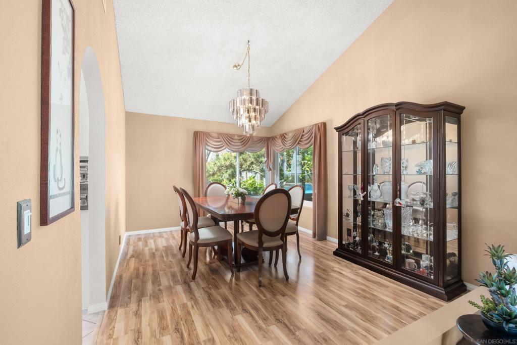 2614 Abedul Street - photo 8