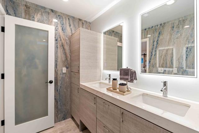 173 Ivy Hill Way, Los Gatos CA: https://media.crmls.org/mediaz/583a0136-bbac-4e8a-bd58-f3f24615f37c.jpg