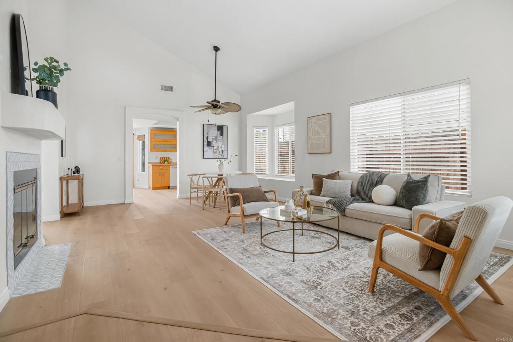 1813 Avenida Segovia - photo 3