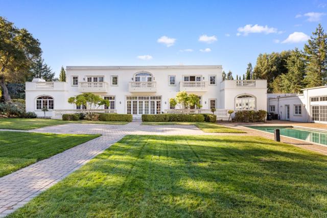 291 Atherton Avenue, Atherton CA: https://media.crmls.org/mediaz/583c533d-bfa3-4afd-a971-e5158fb4fdfd.jpg