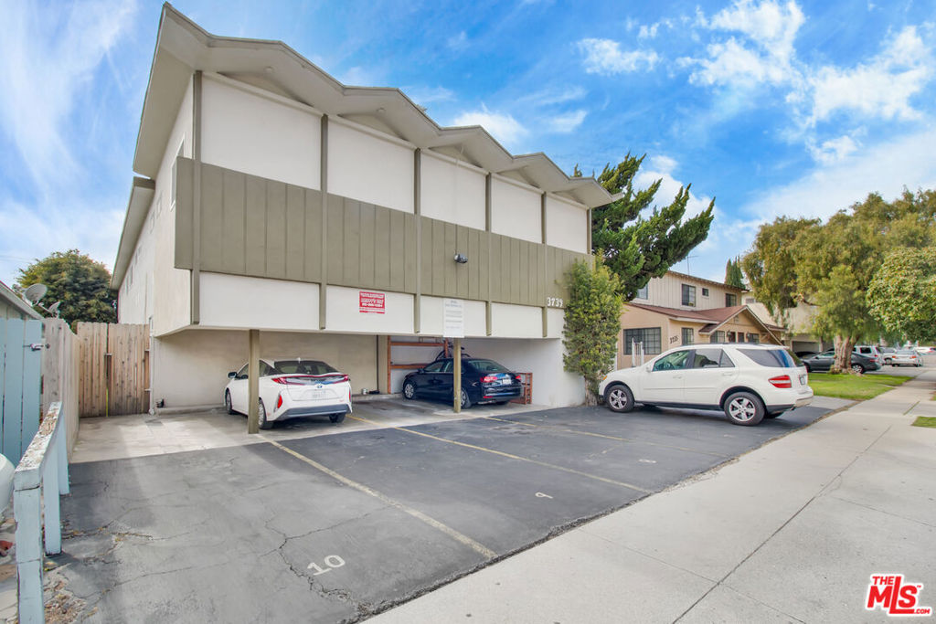 3739 Inglewood Boulevard, Los Angeles, CA 90066