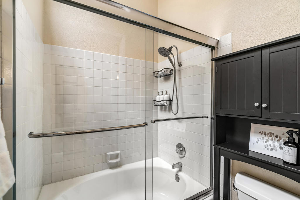 MLS #219136836DA image #25