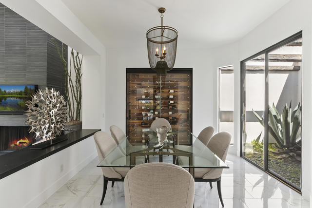 54841 Inverness Way, La Quinta CA: https://media.crmls.org/mediaz/583eb124-7180-41aa-887e-cefe8e8ebee0.jpg