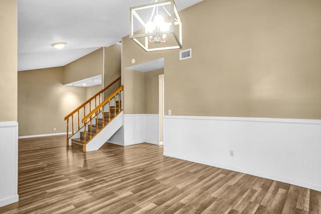 1887 Montgomery Avenue photo 7