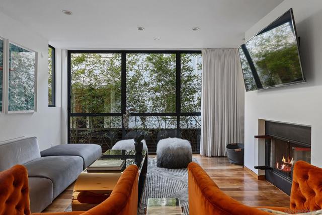 Image 10 of 51 For 7 Terrace  