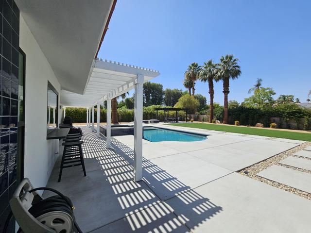 Image 45 of 55 For 72278 Barbara Drive