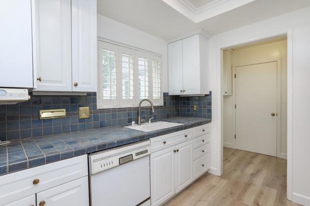 6066 Montgomery, San Jose CA: https://media.crmls.org/mediaz/5840d6c6-0965-48bb-a140-1d6df444d78a.jpg