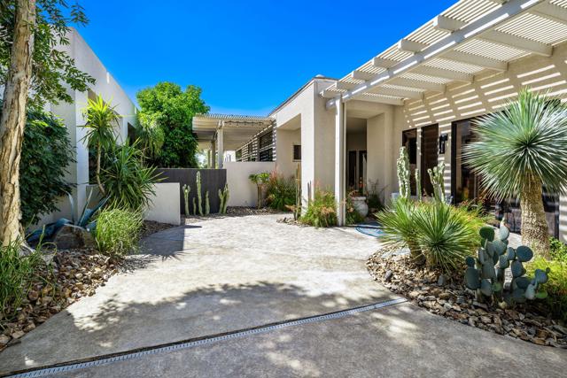 Front Courtyard