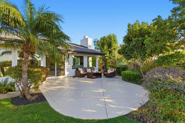 Detail Gallery Image 8 of 54 For 2830 Esturion Pl, Carlsbad,  CA 92009 - 4 Beds | 2/1 Baths