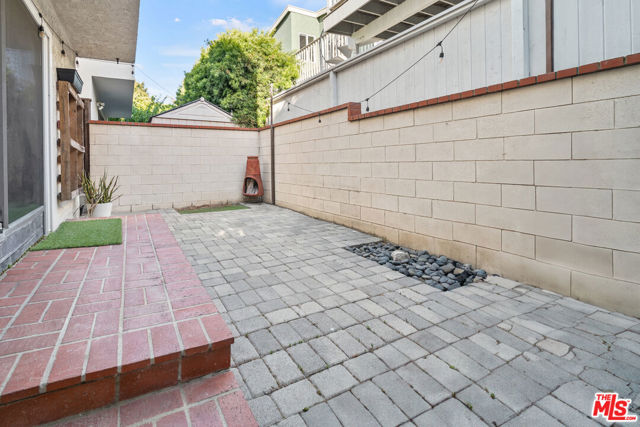 1116 7th Street, Hermosa Beach, California 90254, 3 Bedrooms Bedrooms, ,2 BathroomsBathrooms,Residential,Sold,7th,25565713