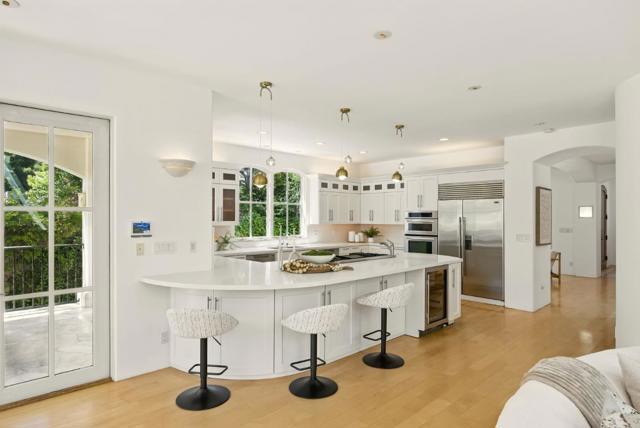 842 Boyce Avenue, Palo Alto CA: https://media.crmls.org/mediaz/58416fea-b392-4e68-a404-e19dbab75237.jpg