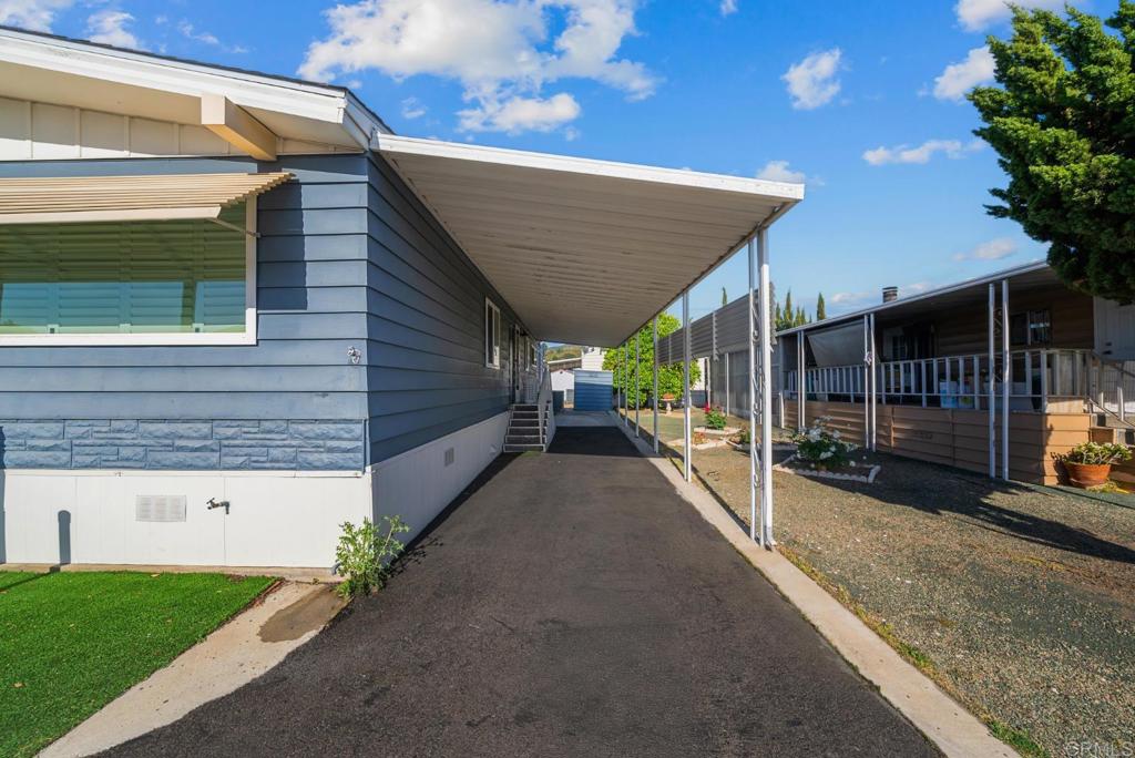 2700 Valley Parkway - photo 6