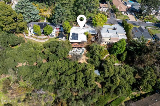 4639 El Camino Corto, La Canada Flintridge CA: https://media.crmls.org/mediaz/5842a0a8-7bd2-467b-a4d6-b00478471397.jpg