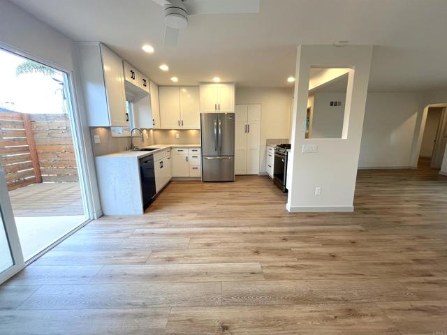 Detail Gallery Image 31 of 46 For 804 & 814 Clark Ave, Encinitas,  CA 92024 - 3 Beds | 2 Baths