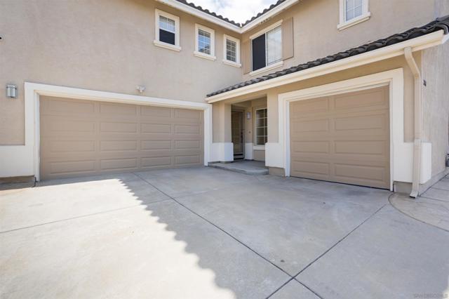 2168 Pointe Parkway, Spring Valley CA: https://media.crmls.org/mediaz/58433014-0b1f-4fdc-952a-f424fbbdfb06.jpg