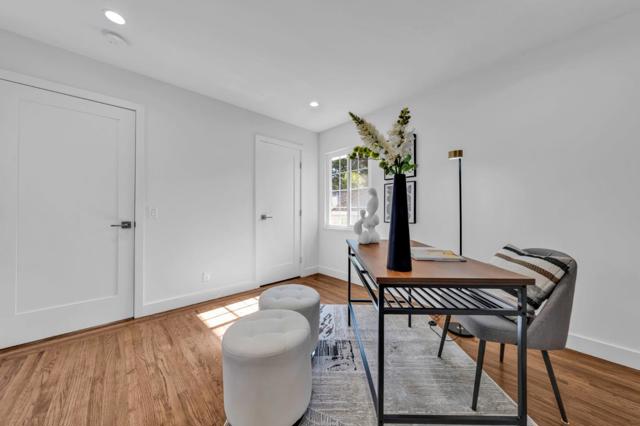 23951 Spalding Avenue, Los Altos CA: https://media.crmls.org/mediaz/58439526-ce8f-4dfb-8863-e2e485d7f42c.jpg